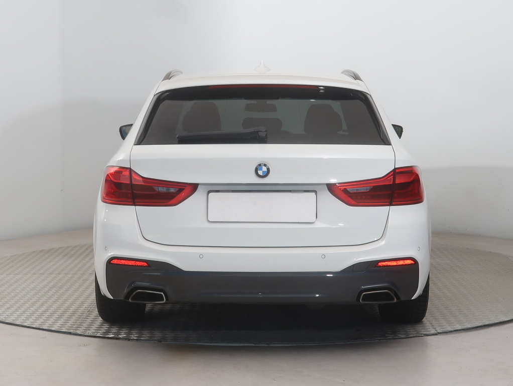 BMW 5