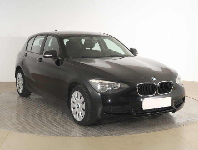 BMW 114i, 2012