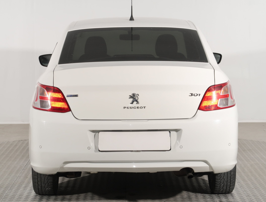 Peugeot 301