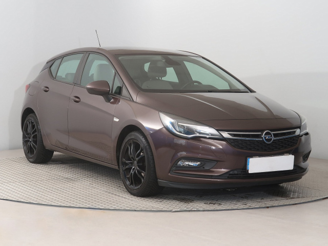 Opel Astra 2016