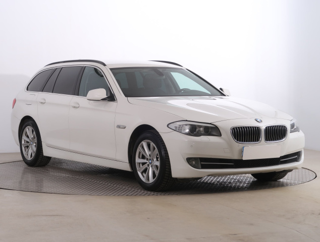 BMW 5 2011