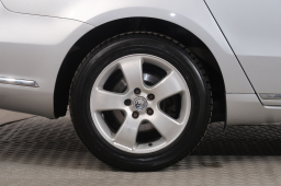 Volkswagen Passat 2011