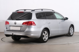 Volkswagen Passat 2011