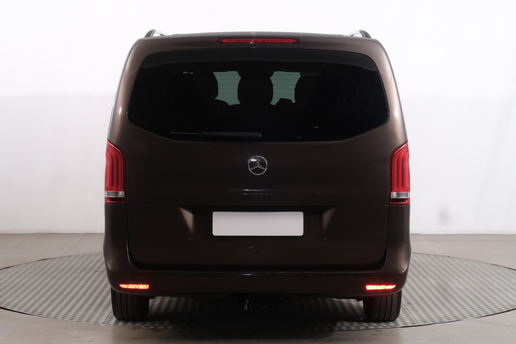 Mercedes-Benz V