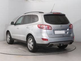 Hyundai Santa Fe - 2012