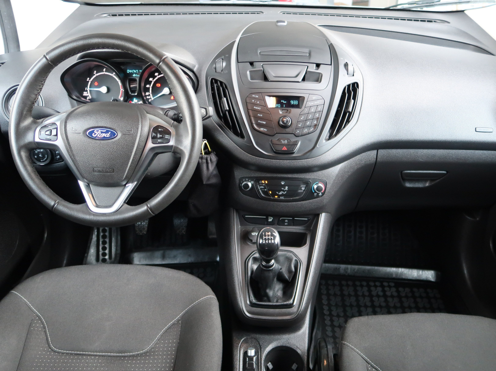 Ford Transit Courier