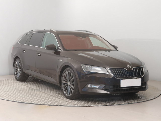 Škoda Superb 2017