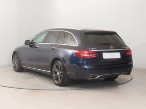 Mercedes-Benz C - 2015