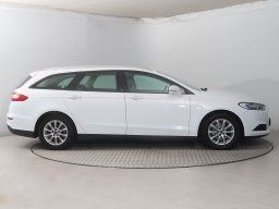 Ford Mondeo 2015