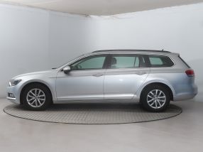 Volkswagen Passat - 2016