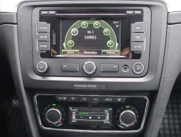 Škoda Superb 2014