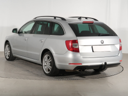 Škoda Superb 2014