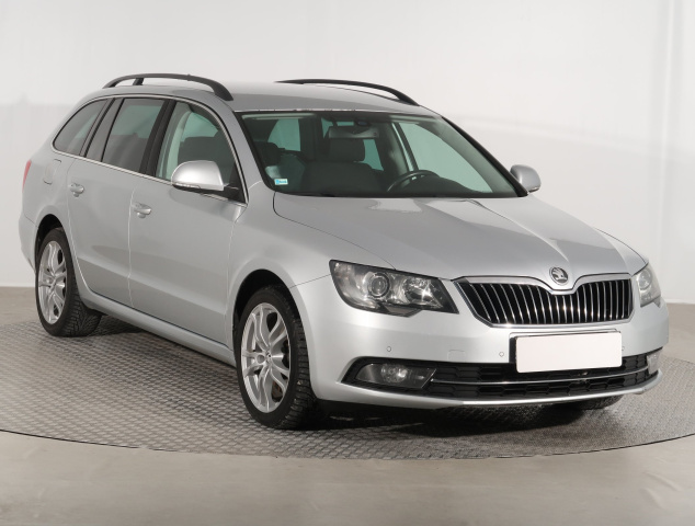 Škoda Superb 2014