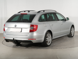 Škoda Superb 2014