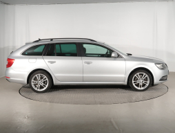 Škoda Superb 2014
