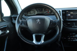 Peugeot 208 2015