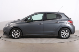 Peugeot 208 2015