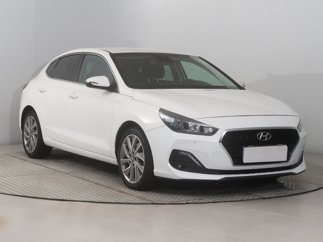 Hyundai i30 Fastback 2019