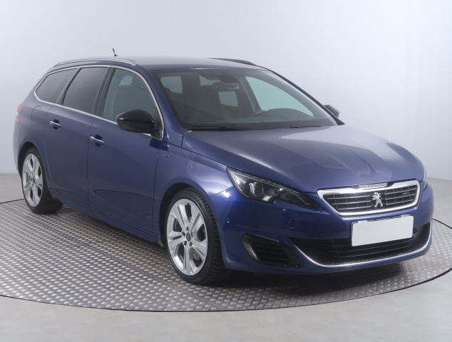 Peugeot 308, 2015