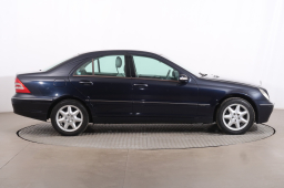 Mercedes-Benz C 2001