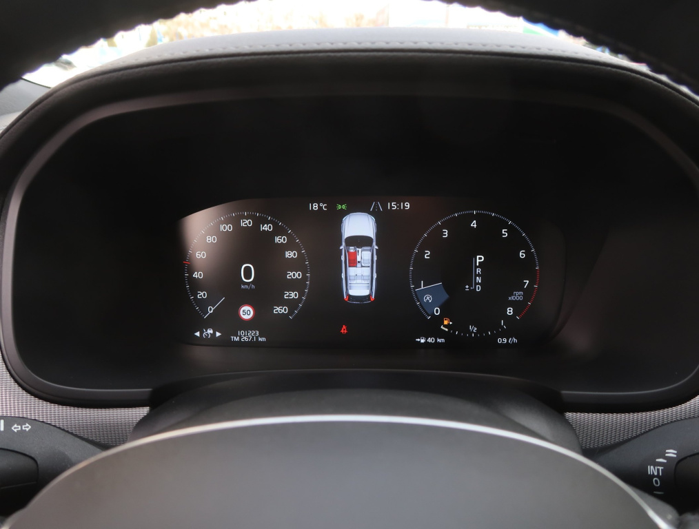 Volvo V90 Cross Country