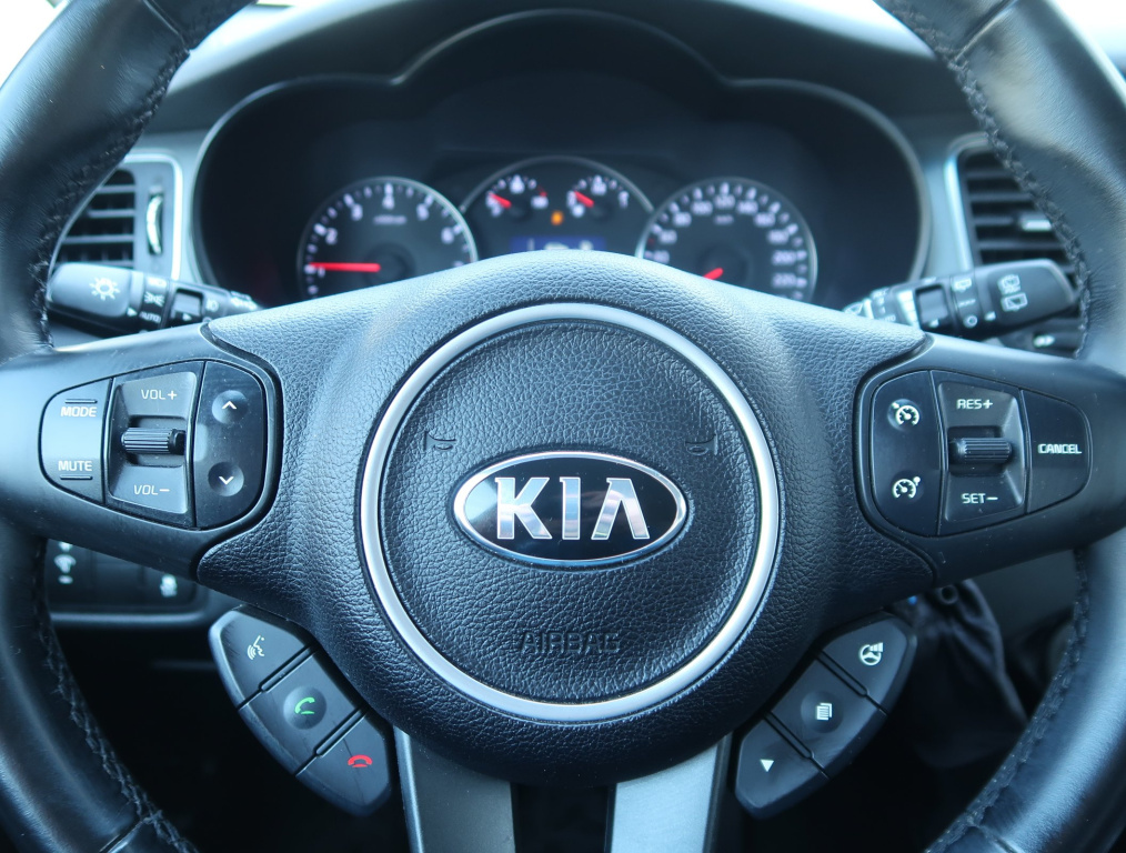 Kia Carens