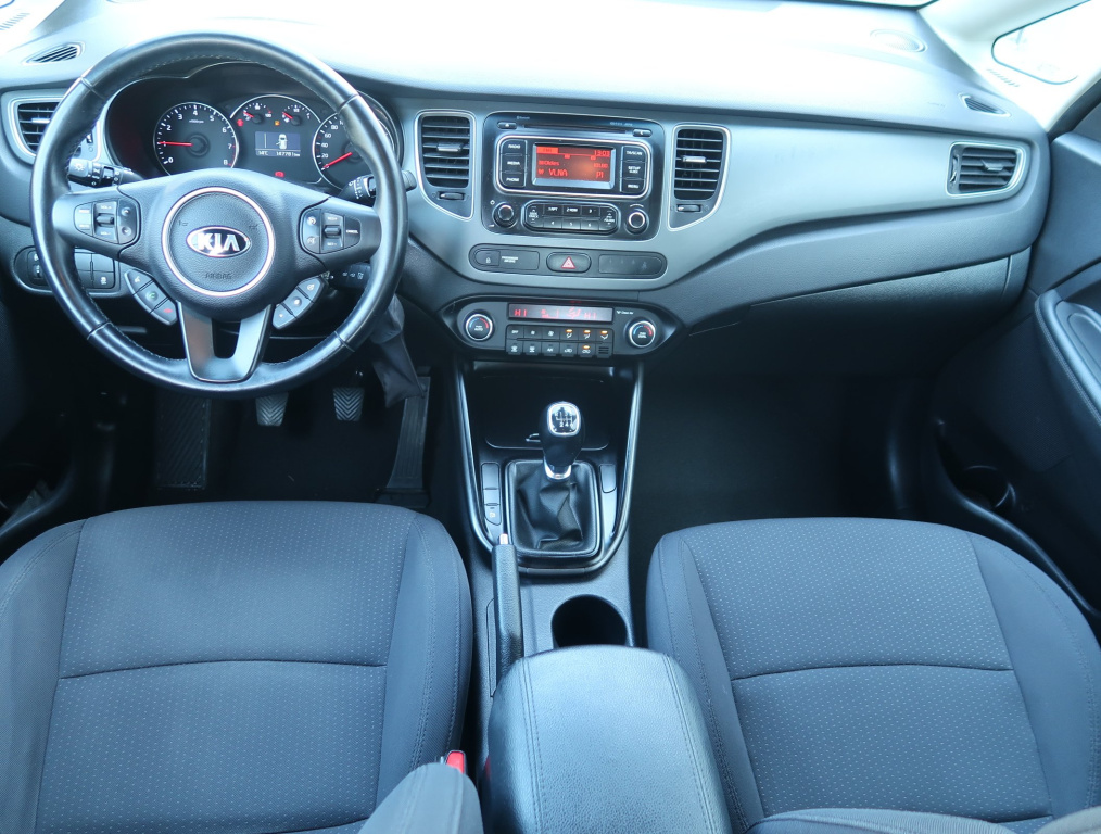 Kia Carens