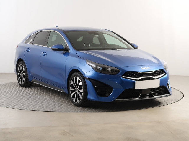 Kia ProCeed 2021