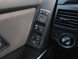 Mercedes-Benz GLK 2011