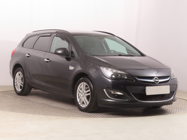 Opel Astra 2013
