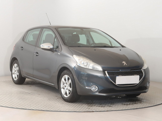Peugeot 208 2013