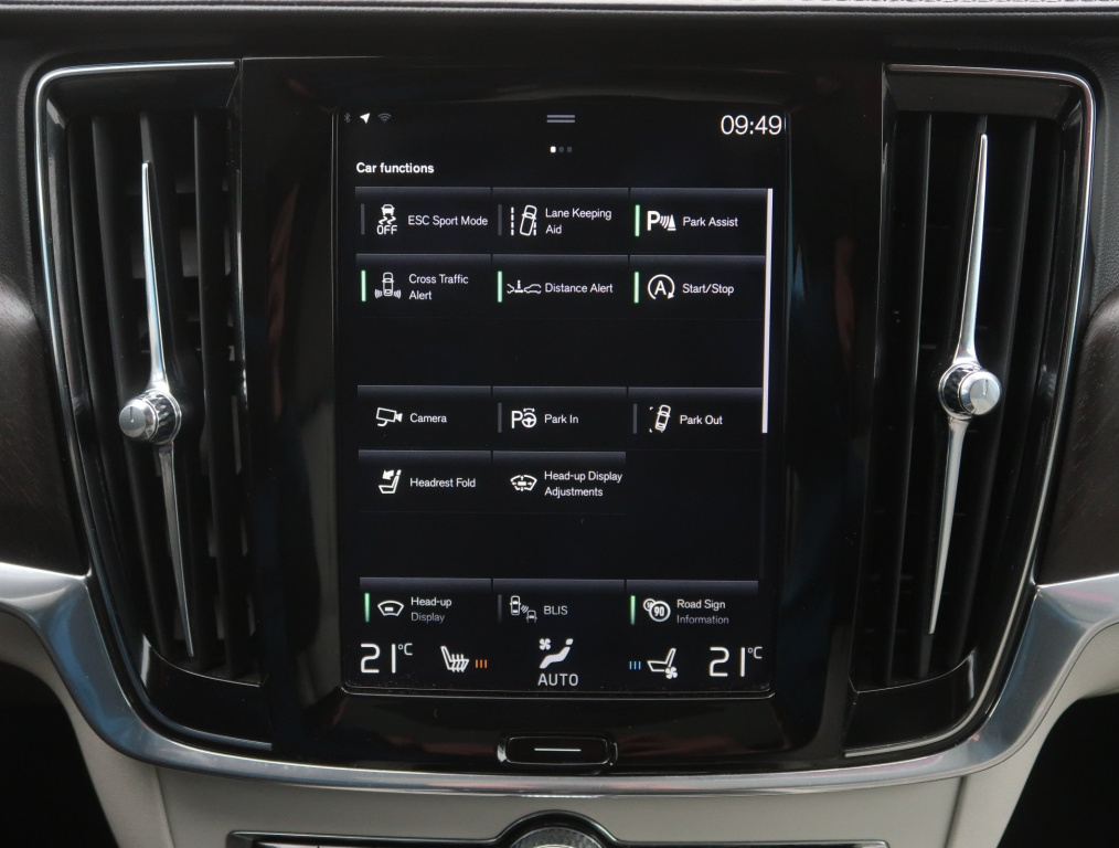 Volvo V90 Cross Country