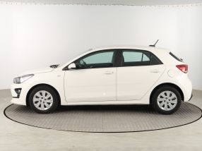Kia Rio - 2021