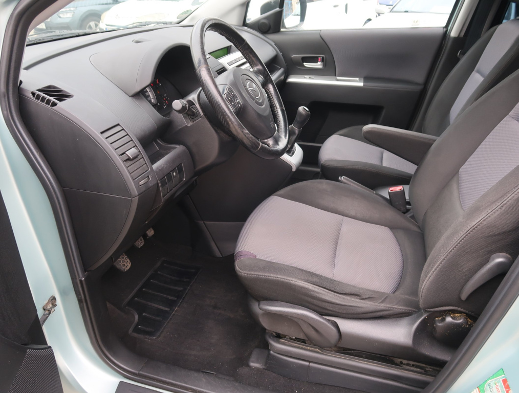 Mazda 5