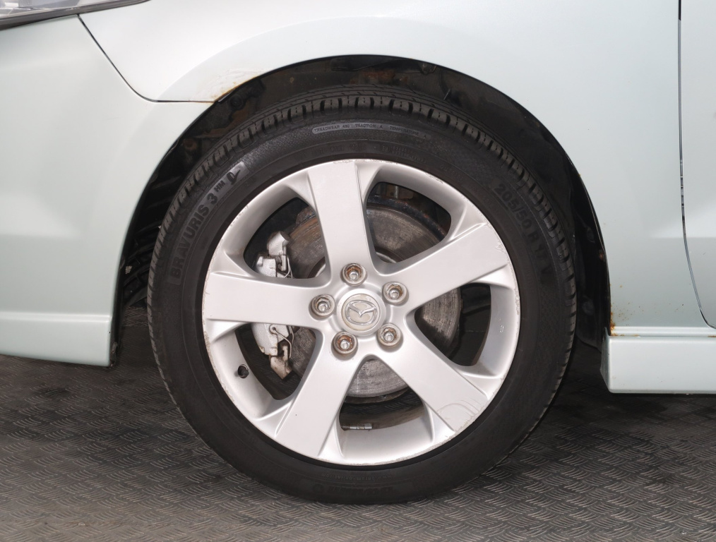 Mazda 5