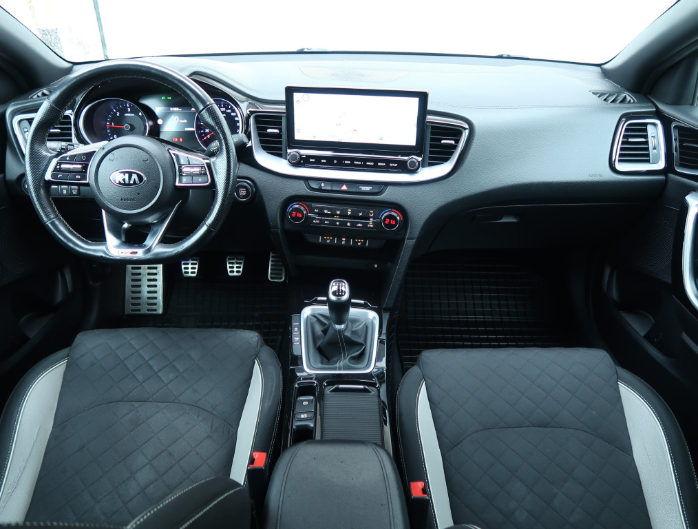 Kia ProCeed