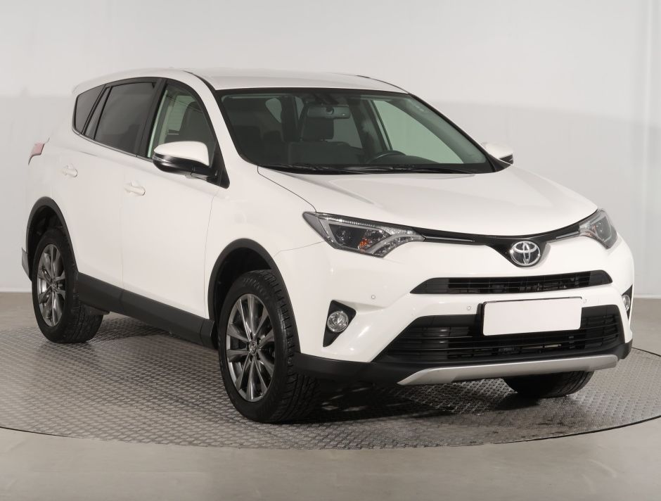 Toyota RAV 4 - 2016