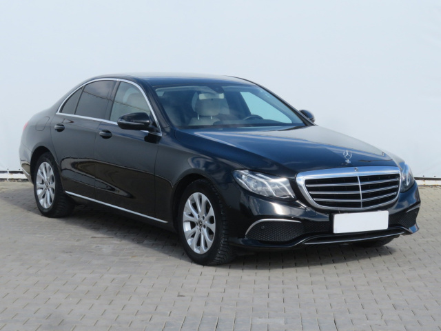 Mercedes-Benz E 2017