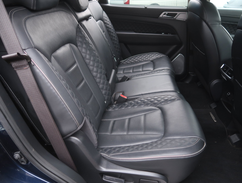 Ssang Yong Rexton