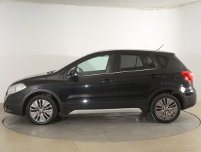 Suzuki SX4 S-Cross - 2016