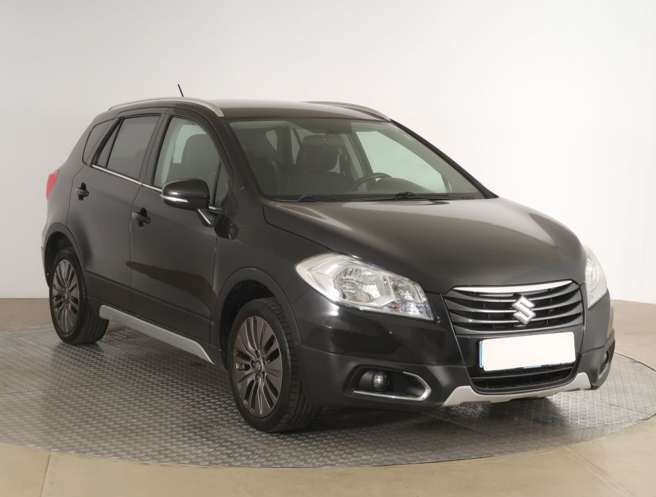 Suzuki SX4 S-Cross - 2016
