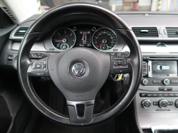 Volkswagen Passat 2013