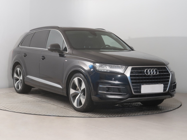Audi Q7 2015