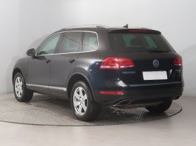 Volkswagen Touareg - 2013