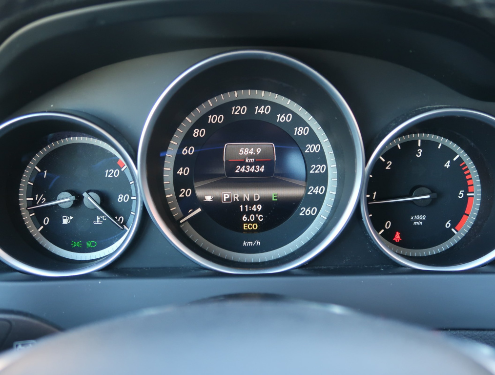 Mercedes-Benz C