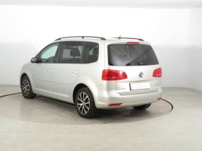 Volkswagen Touran - 2011
