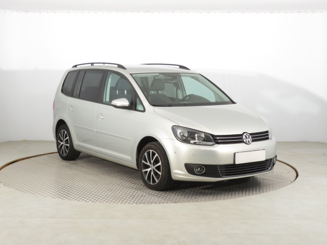 Volkswagen Touran 2011