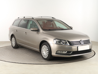 Volkswagen Passat, 2012