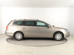 Volkswagen Passat 2012