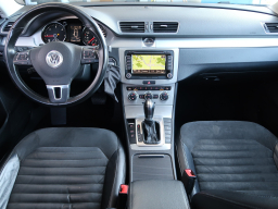 Volkswagen Passat 2012